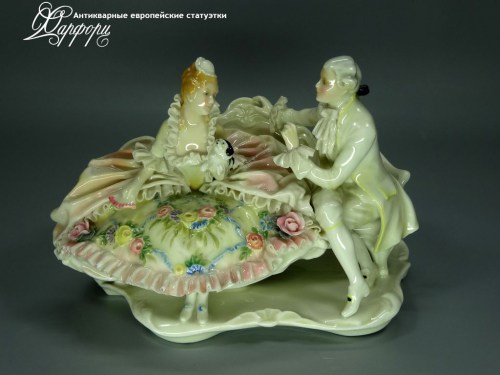 Купить фарфоровые статуэтки KARL ENS, Дама с собачкой, Германия